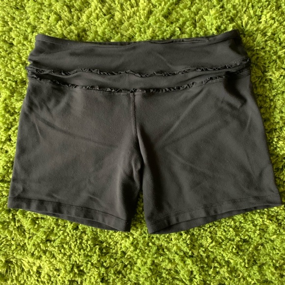 Lululemon Shorts - Picture 2 of 6